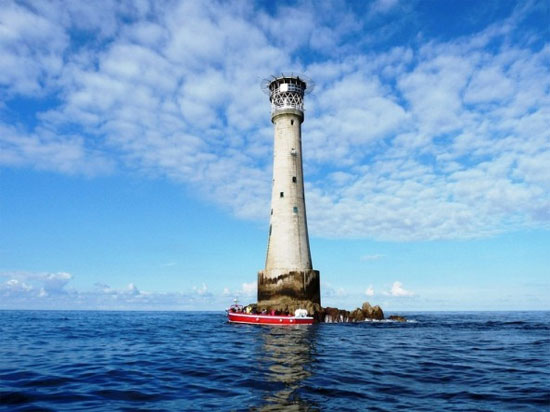 Picture 1 of Bishop Rock: The smallest island on the planet