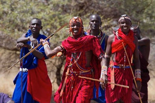 Picture 1 of Bizarre tribe, men must be evil with new lions for