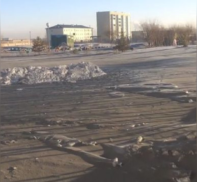 Picture 1 of Black snow suddenly appeared in Kazakhstan