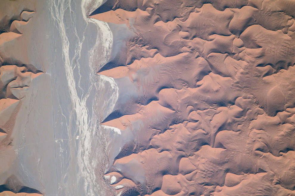 Picture 10 of Breathtaking view of space from the International Space Station