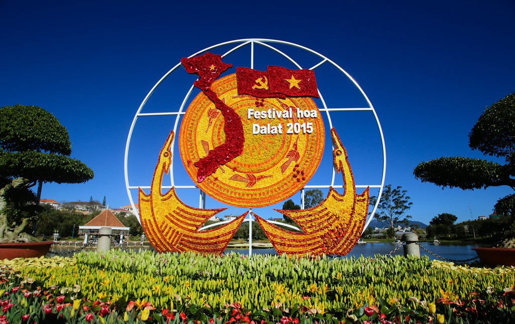 Picture 10 of Brilliant colors at the 2015 Dalat flower festival
