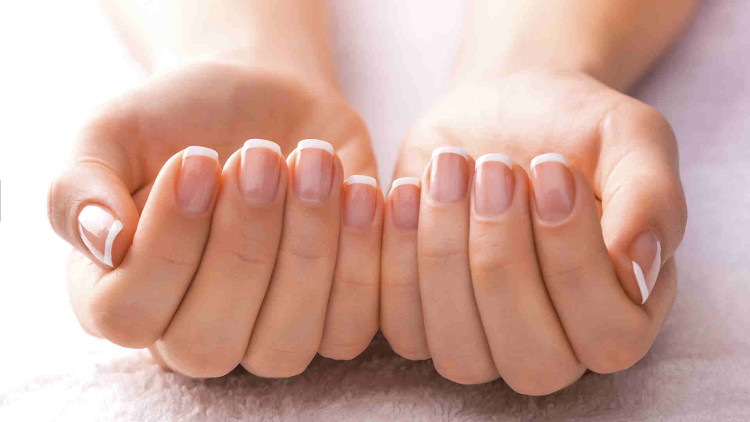 Picture 4 of Broken nails: 6 common causes and quick fixes