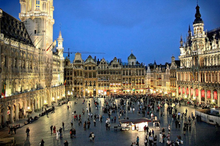 Picture 2 of Brussels Square