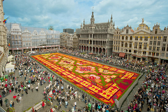 Picture 4 of Brussels Square