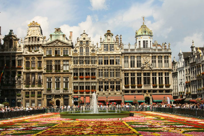 Picture 5 of Brussels Square
