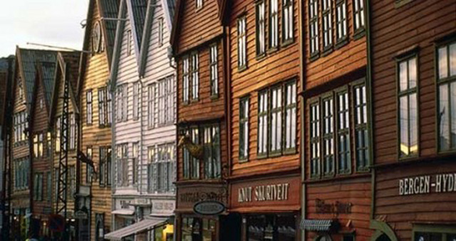 Picture 3 of Bryggen - Norway