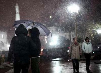 Picture 5 of Buenos Aires picked up snow for the first time in nearly 100 years