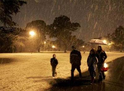 Picture 6 of Buenos Aires picked up snow for the first time in nearly 100 years
