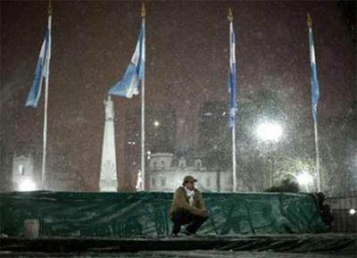 Picture 7 of Buenos Aires picked up snow for the first time in nearly 100 years