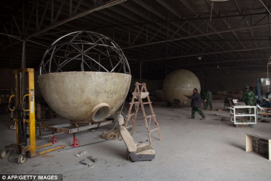 Picture 6 of Build a 'terrible' ball against the Apocalypse