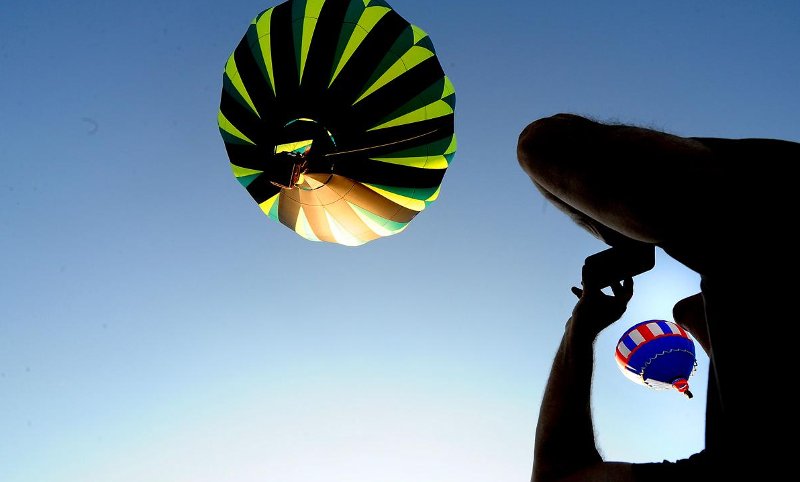Picture 20 of Bunch of photos of hot air balloon festival 2015