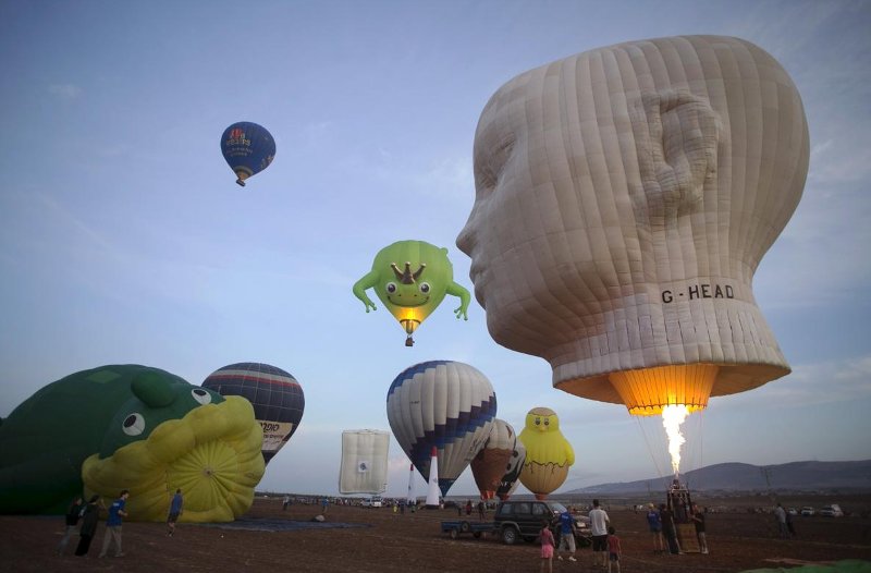 Picture 8 of Bunch of photos of hot air balloon festival 2015