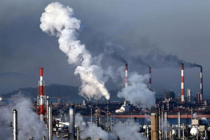 Picture 2 of Burning too much fossil fuel, humans are eroding Earth's oxygen source
