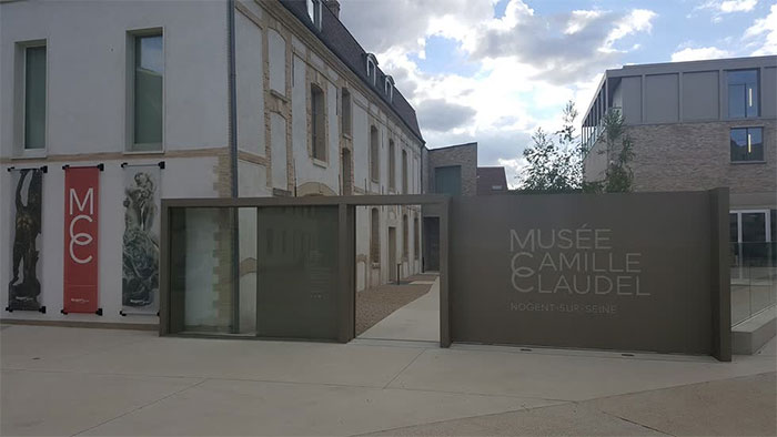 Camille Claudel - Talented sculptor and a tearful fate images 4