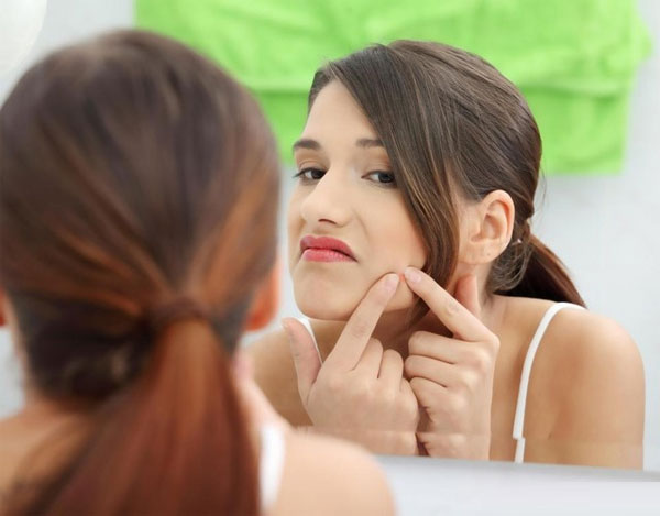 Picture 2 of Can squeezing acne cause death?