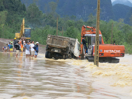 Picture 3 of Central region flooded in flood
