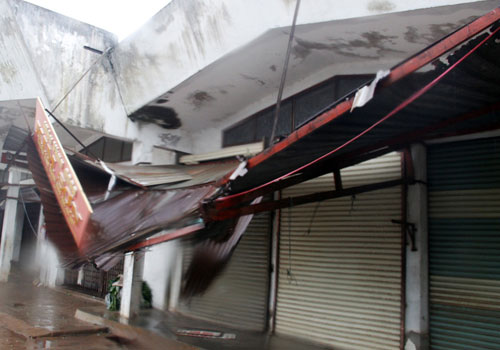 Picture 4 of Central Vietnam dissipated after the storm