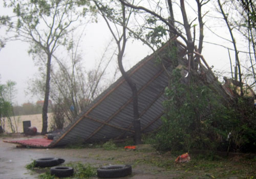 Picture 9 of Central Vietnam dissipated after the storm