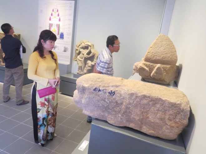 Picture 13 of Cham Pa antiques first appeared after more than 71 years