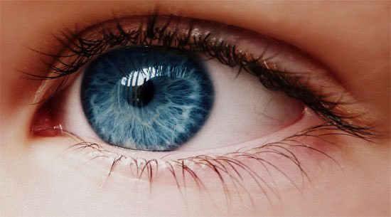 Picture 2 of China found a cure for blindness from gold and titanium