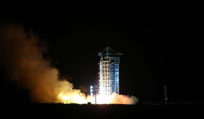 Picture 4 of China launched satellite research into reproduction in the universe