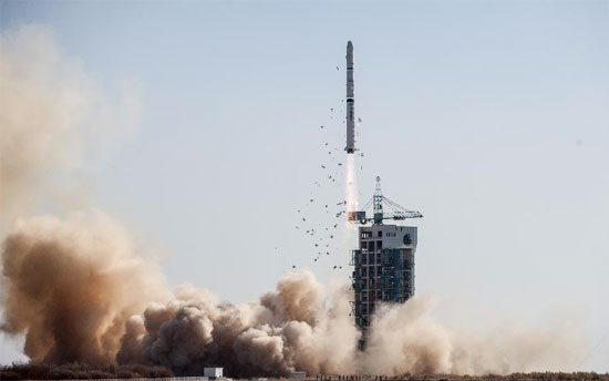 Picture 1 of China launched the first high-resolution satellite