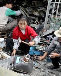 Picture 1 of China: New regulation against e-waste