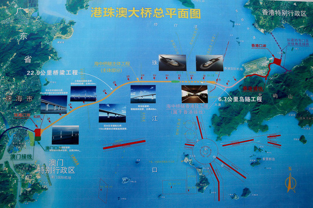 China opens the world's longest seaport bridge, connecting Hong Kong and Macau images 4