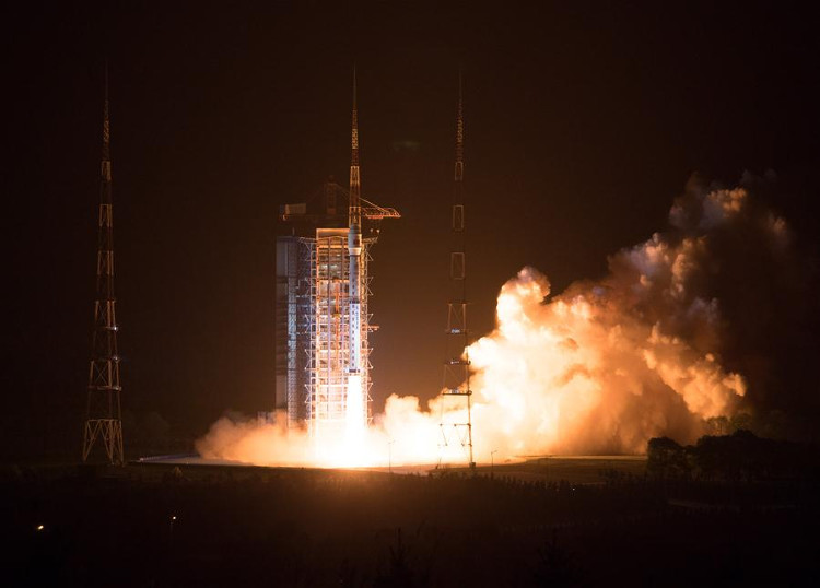 Picture 1 of China's first comprehensive environmental monitoring satellite
