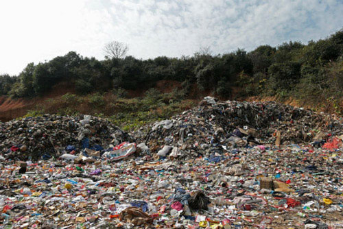 Picture 2 of Chinese aluminum factory pollutes the environment