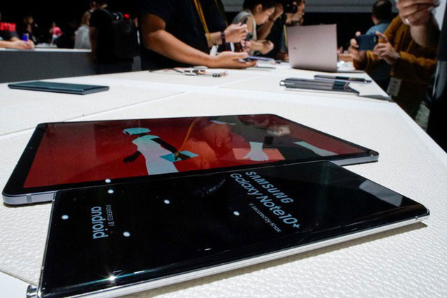 Picture 3 of Chinese hackers use fingerprints on glass to crack sensors for 20 minutes