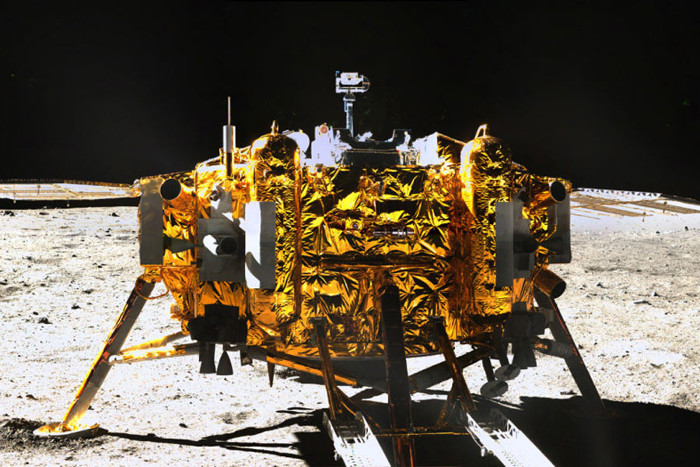 Picture 1 of Chinese spacecraft set a record in the Moon for the longest time