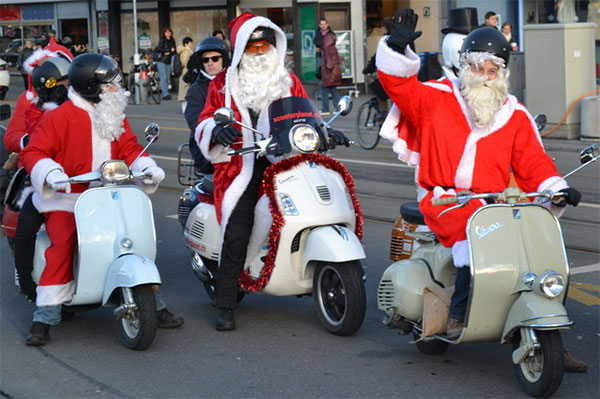 Picture 14 of Christmas atmosphere is bustling in the world