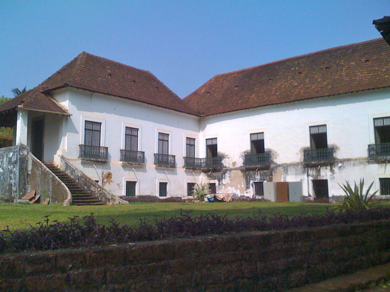 Picture 7 of Church and Monastery in Goa - India