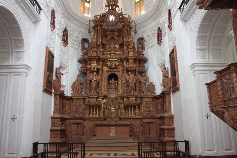 Picture 8 of Church and Monastery in Goa - India