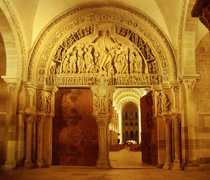 Picture 10 of Church, hill in Vezelay - France