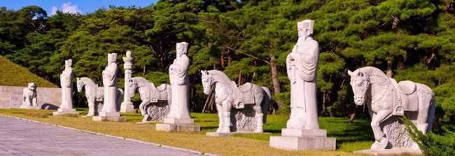 Picture 6 of Citadel and tomb Cao Cu Ly - Cultural heritage of China
