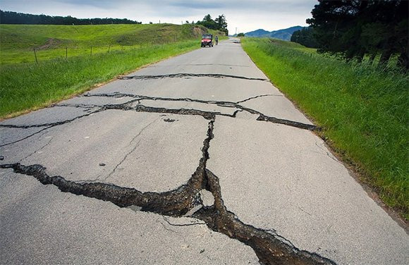 Picture 4 of 'City wall' appeared after the earthquake in New Zealand