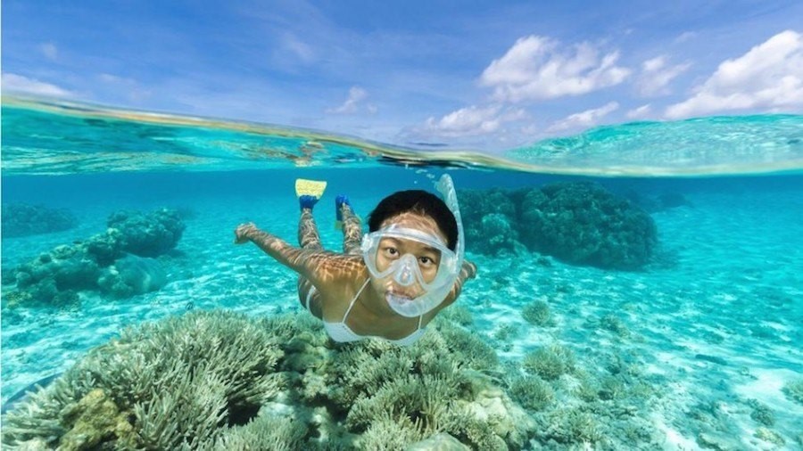 Picture 15 of Clear waters like air