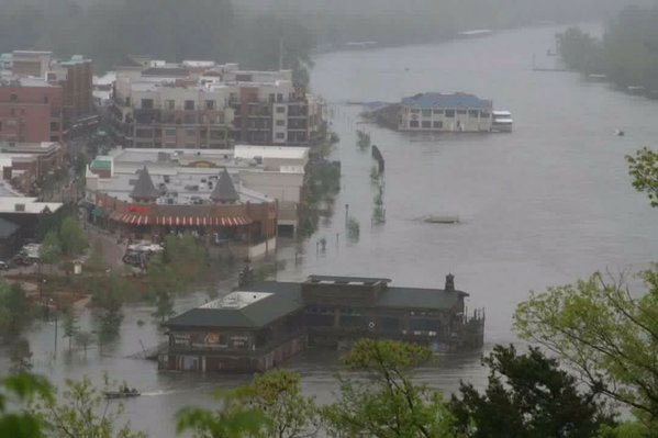 Picture 5 of Close up of a devastating super typhoon landed in the United States