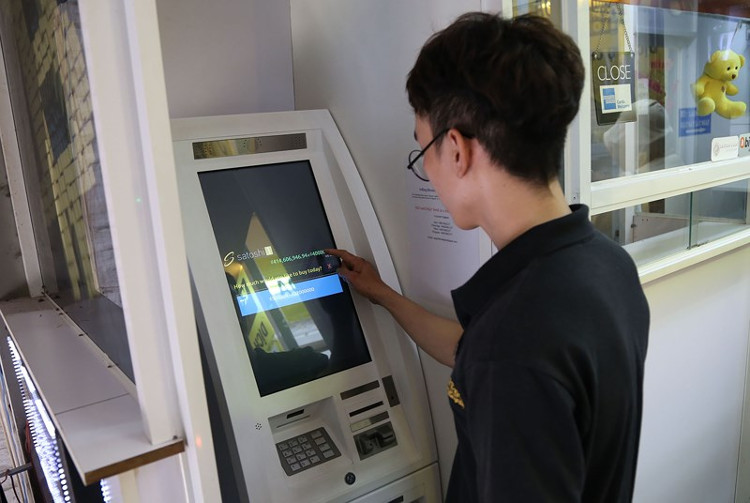 Picture 7 of Close up of bitcoin transactions with ATMs in Ho Chi Minh City