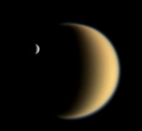 Picture 4 of Close up of Saturn and satellites
