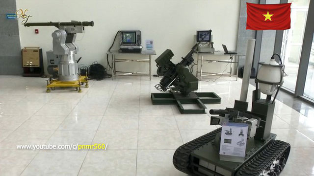 Picture 2 of Close up of self-propelled fighting robots