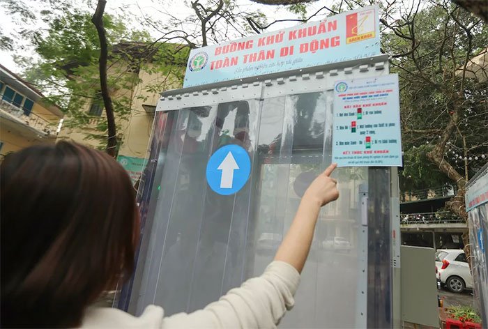 Picture 3 of Close up of the first mobile body disinfection chamber manufactured by Vietnam