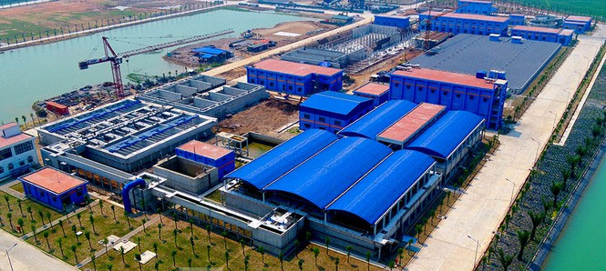 Picture 2 of Close up of the largest clean water plant in Hanoi that can be drunk at the tap