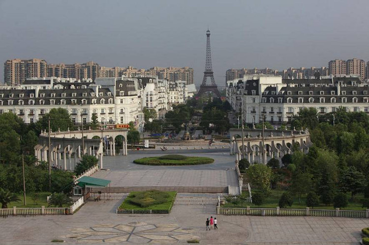 Picture 10 of Close-up of Paris city