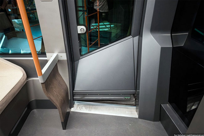 Picture 18 of Close-up of the Russian One metro super prototype