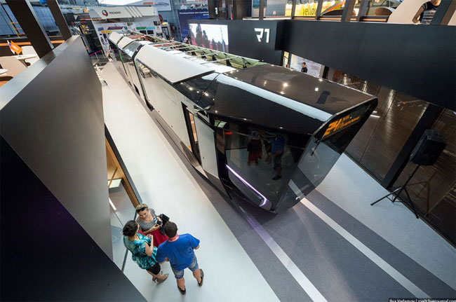 Picture 21 of Close-up of the Russian One metro super prototype