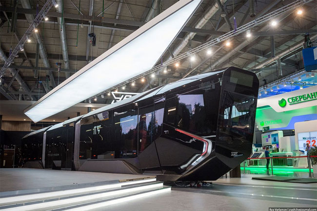 Picture 22 of Close-up of the Russian One metro super prototype