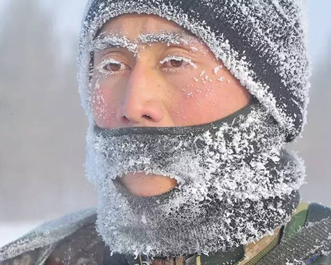 Picture 1 of Cold 'unbelievable' images in China